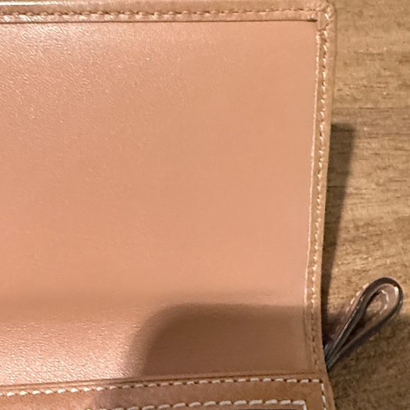 Vintage Coach Wallet - Picture 8 of 13